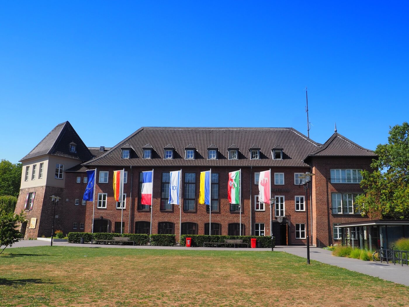 Übersetzungsagentur Dinslaken - Dokumente übersetzen Deutsch Englisch