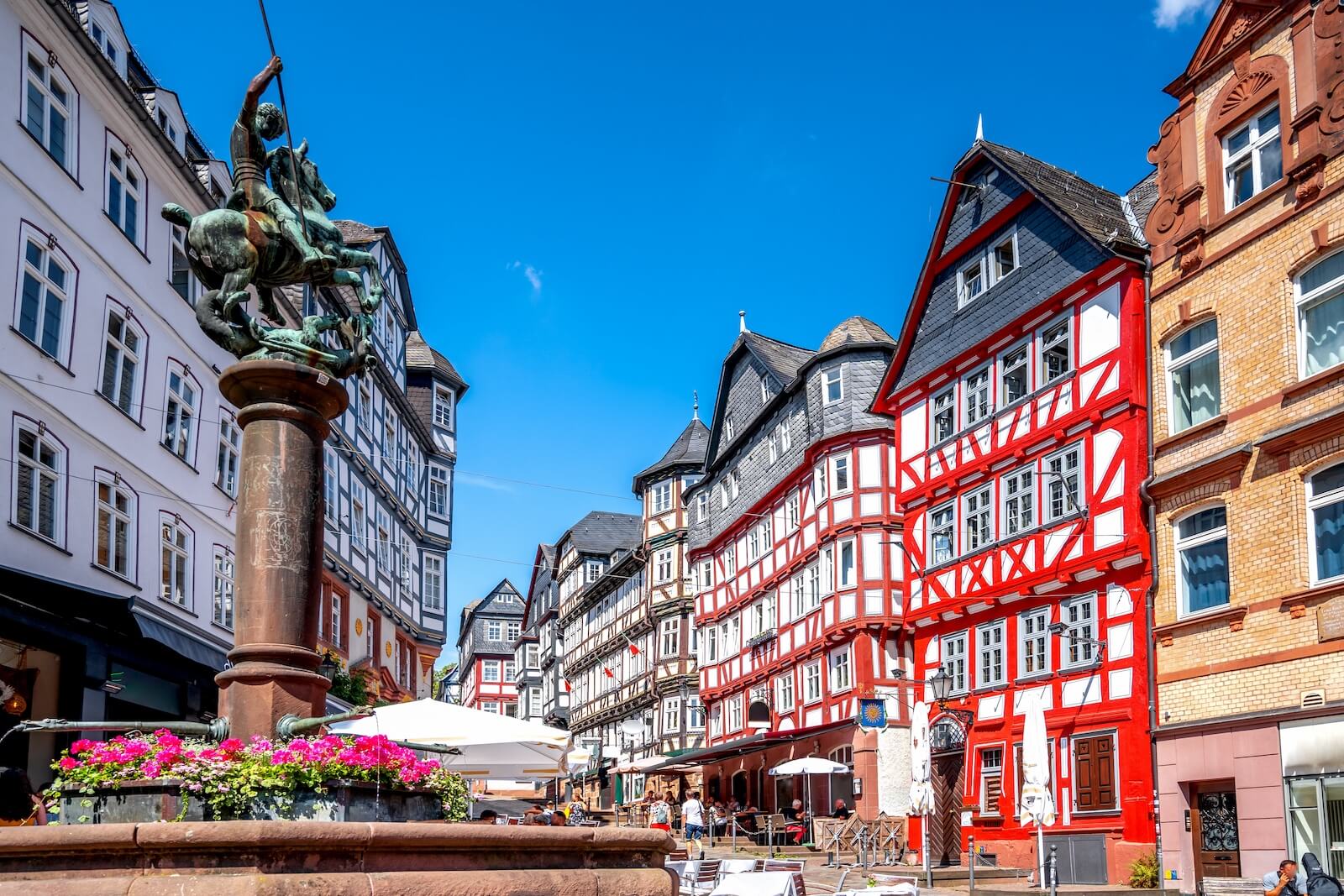 Übersetzungsagentur Marburg - Dokumente übersetzen Deutsch Englisch