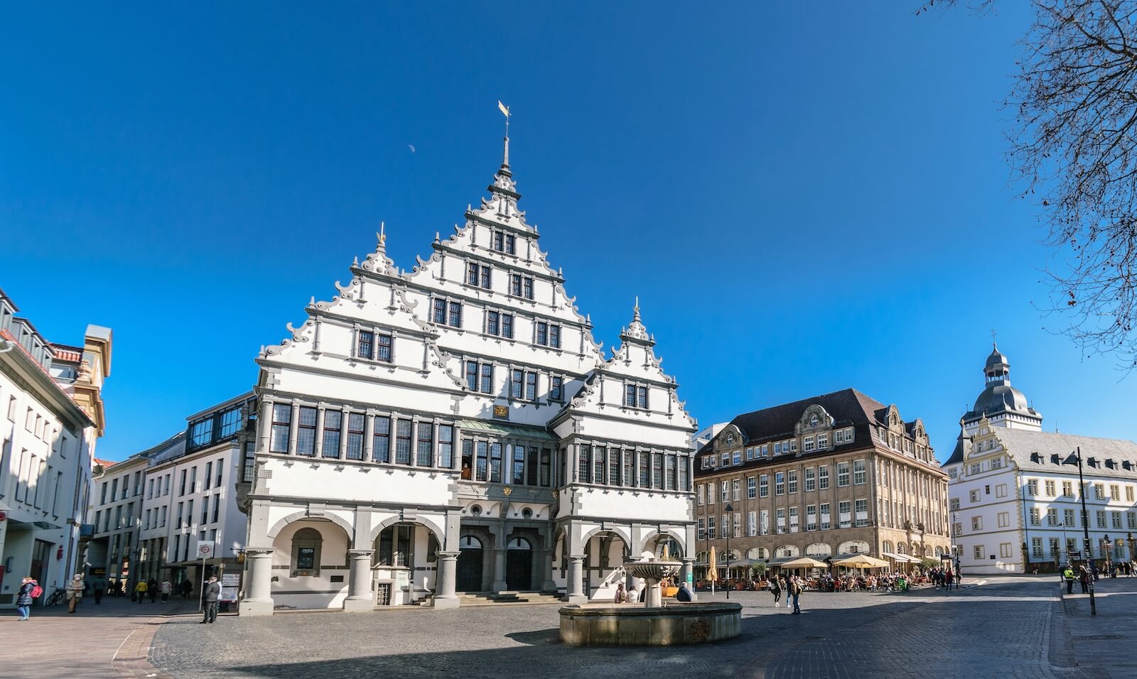 Übersetzungsagentur Paderborn - Dokumente übersetzen Deutsch Englisch