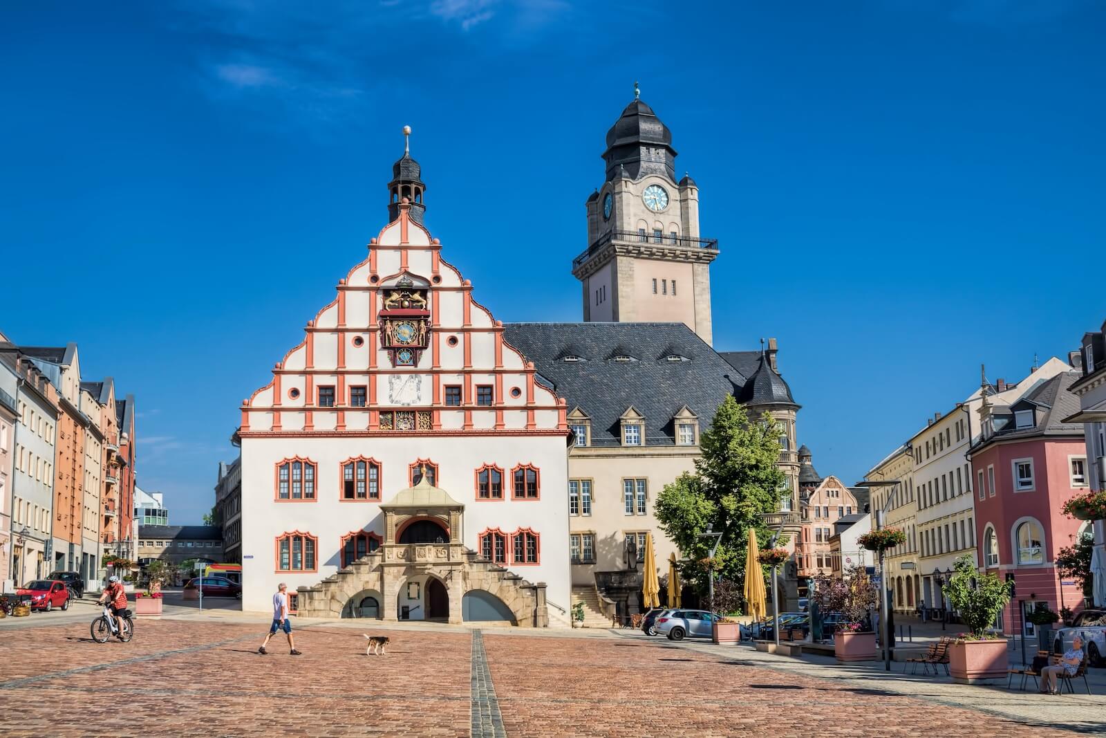 Übersetzungsagentur Plauen - Dokumente übersetzen Deutsch Englisch