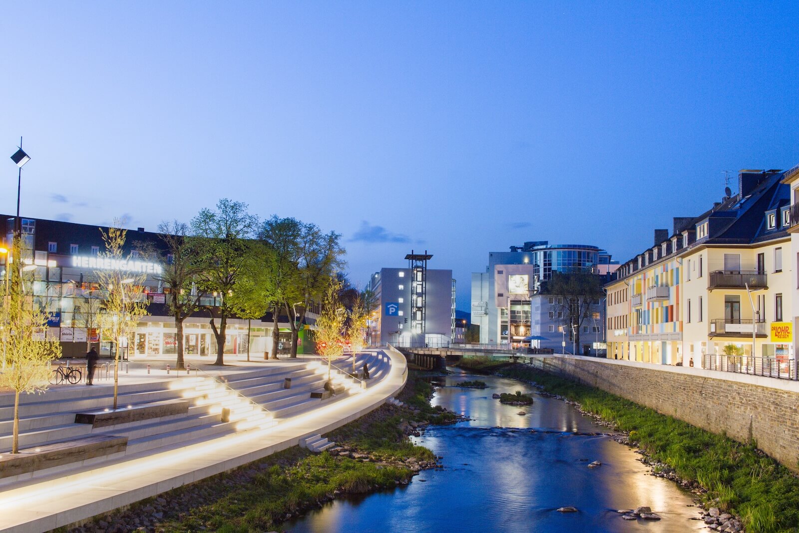 Übersetzungsagentur Siegen - Dokumente übersetzen Deutsch Englisch