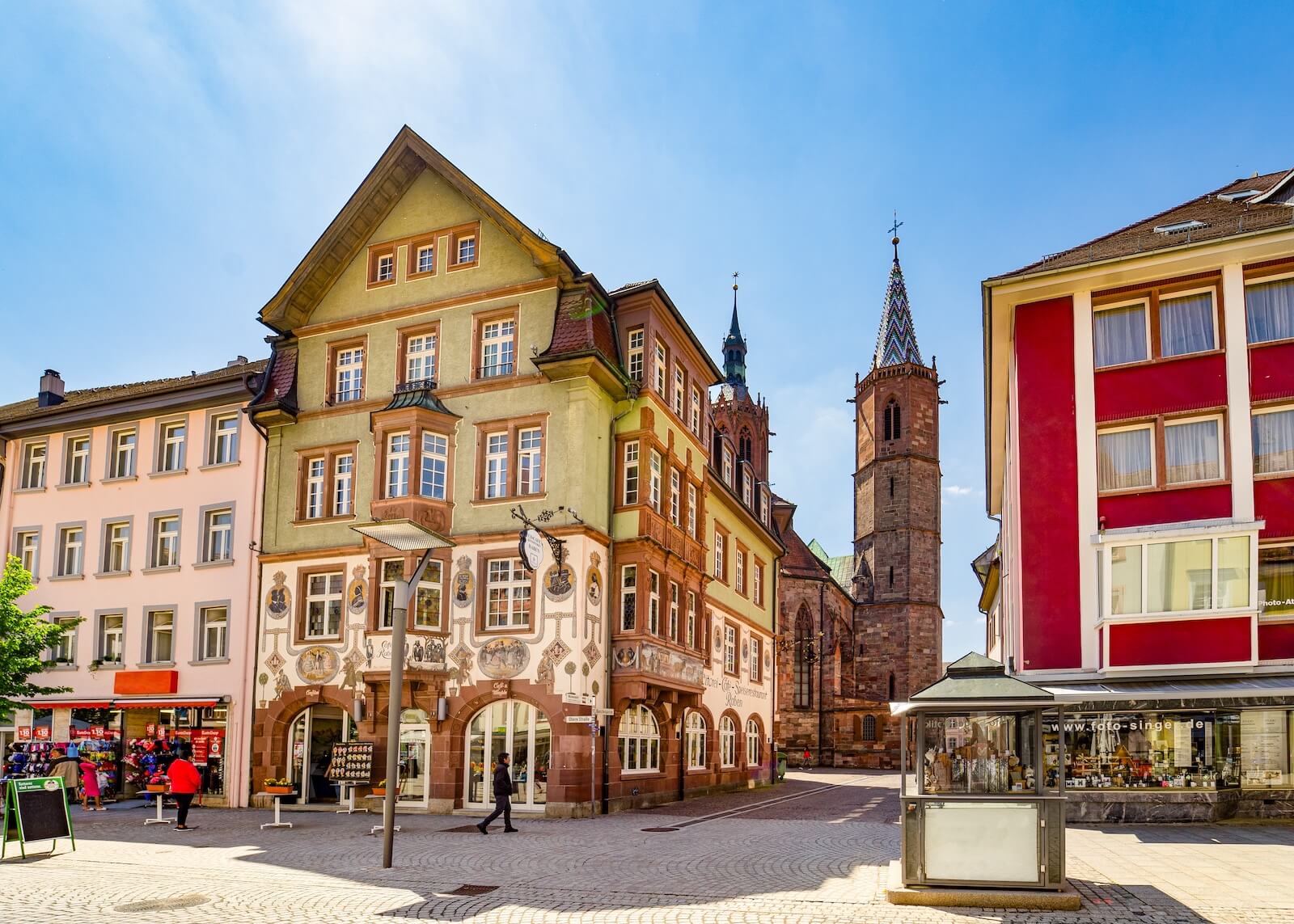 Übersetzungsagentur Villingen-Schwenningen - Dokumente übersetzen Deutsch Englisch