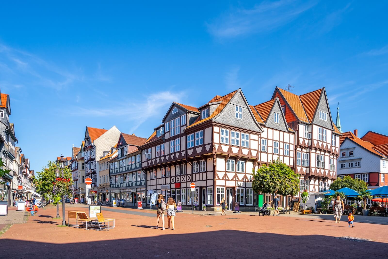 Übersetzungsagentur Wolfenbüttel - Dokumente übersetzen Deutsch Englisch