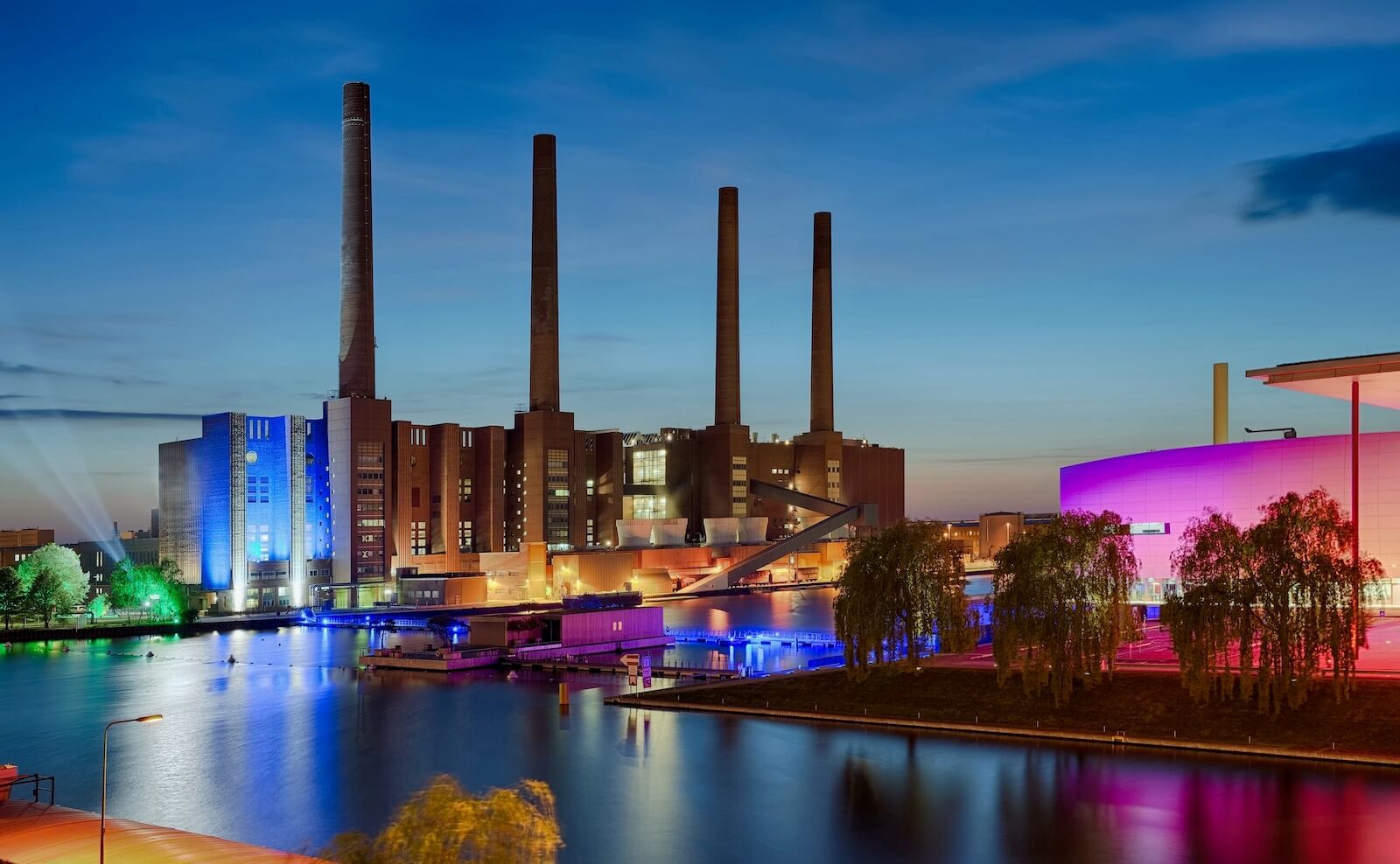 Übersetzungsagentur Wolfsburg - Dokumente übersetzen Deutsch Englisch