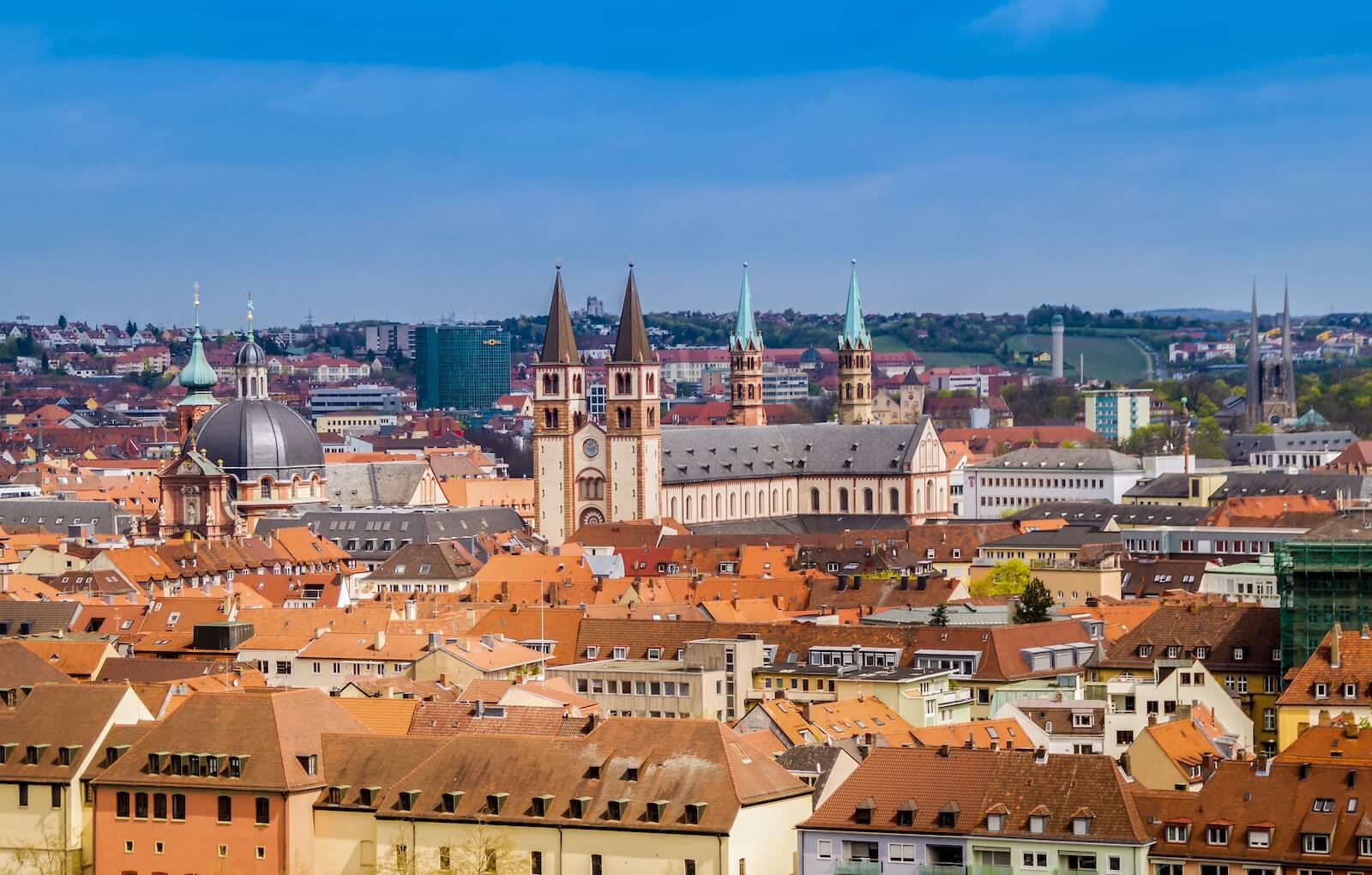 Übersetzungsagentur Würzburg - Dokumente übersetzen Deutsch Englisch